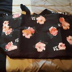 Victoria secret weekends bag